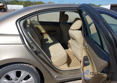 2008 Honda Accord 2.4 Ex z USA, uszkodzony, nr VIN 1HGCP26708A115956